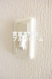玄関　玄関センサーライト付き！
