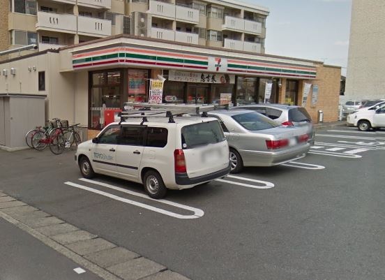 コンビニ　セブンイレブン 博多山王1丁目店（コンビニ）まで243m