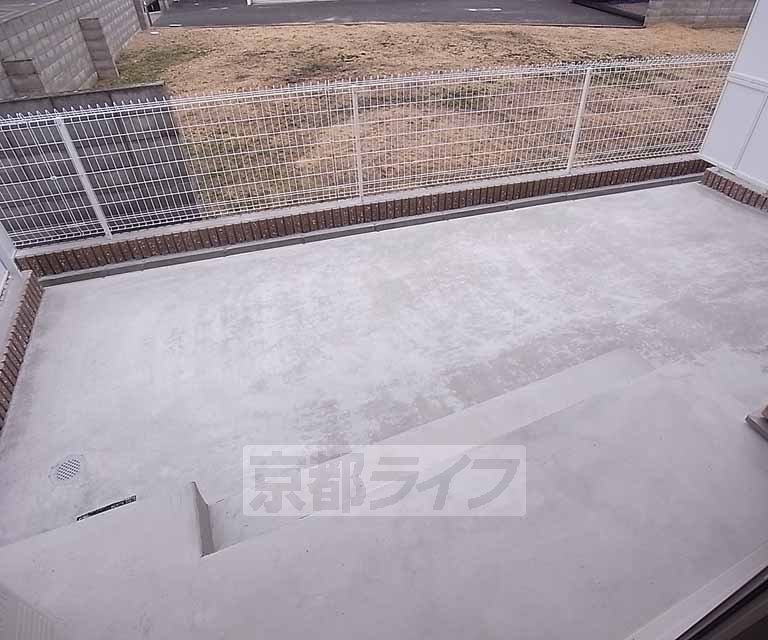 バルコニー　専用の庭です。