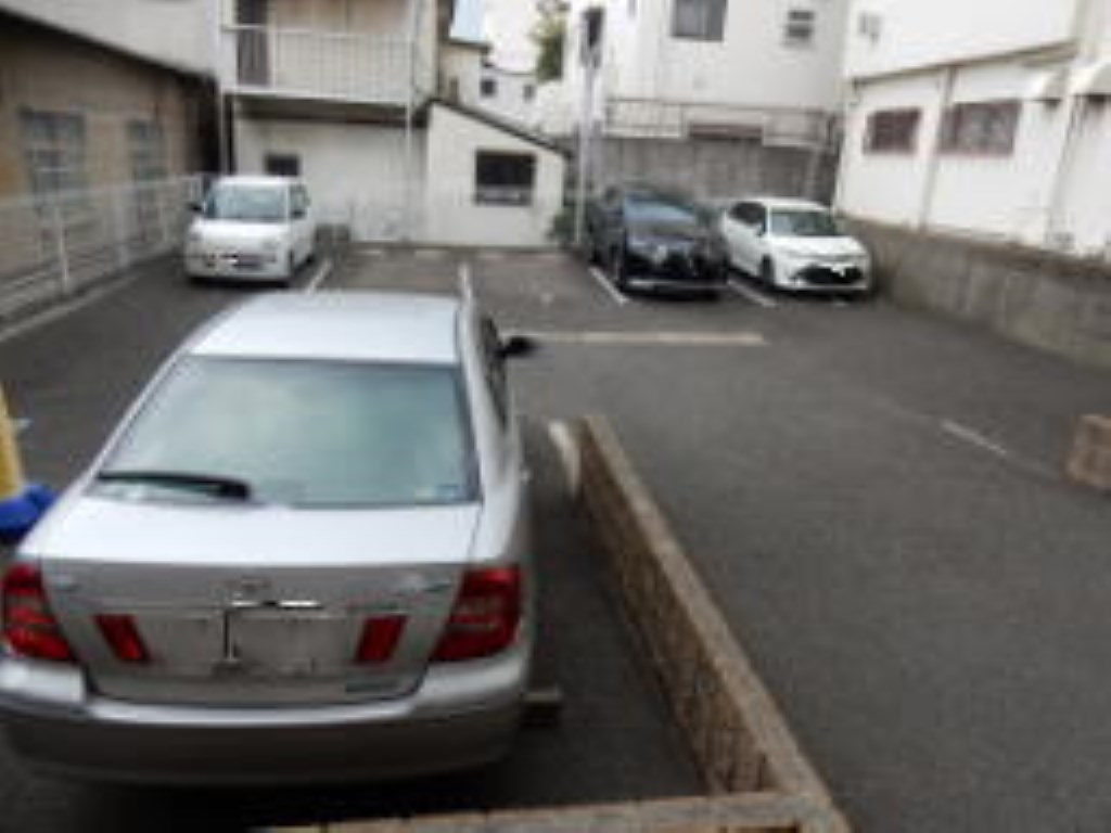 駐車場　AH-BONII　駐車場