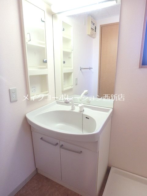 洗面設備　※同建物内別部屋参考写真