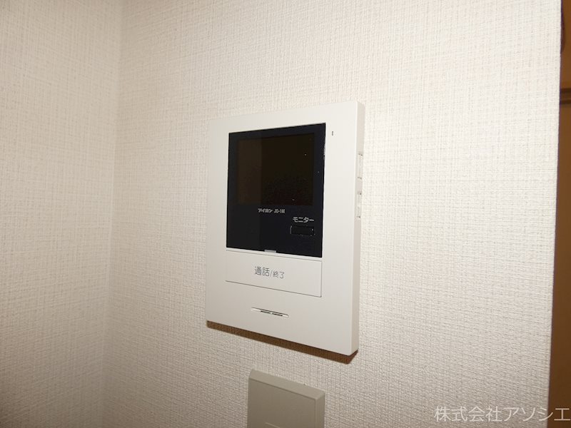 セキュリティ　モニター付きインターホン