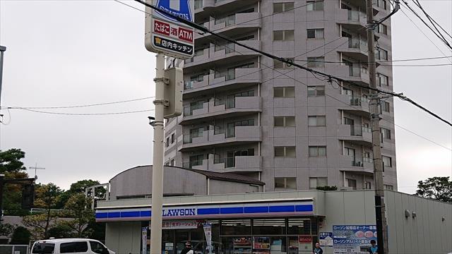 コンビニ　ローソン（コンビニ）まで1123m