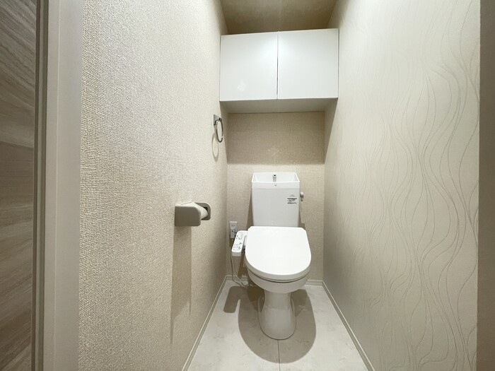 トイレ　※同施工会社の参考写真　現況とは異なります