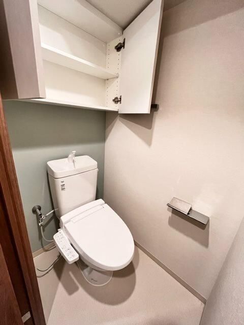 トイレ　清潔感のあるトイレです