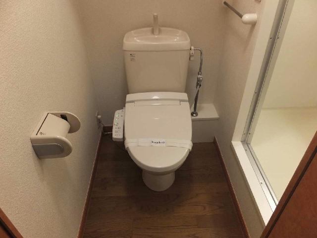 バルコニー　浴室乾燥機完備