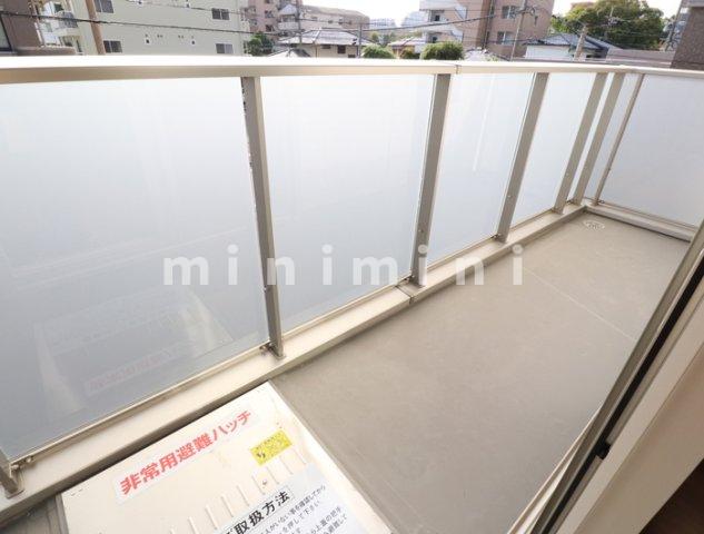 バルコニー　※写真は別号室のものですので現状優先とさせていただきます
