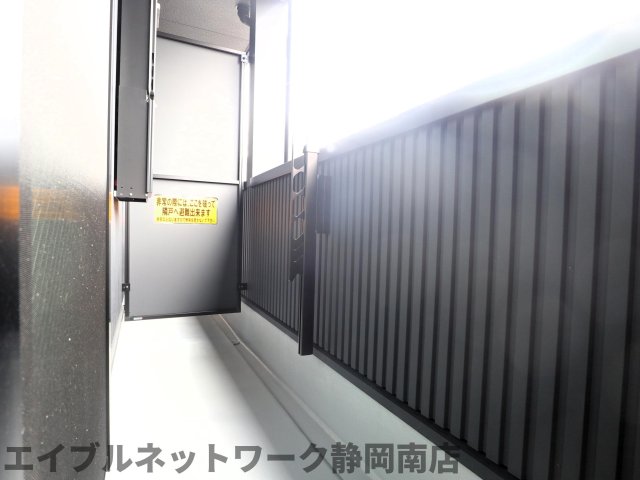 バルコニー　広々としたバルコニーです