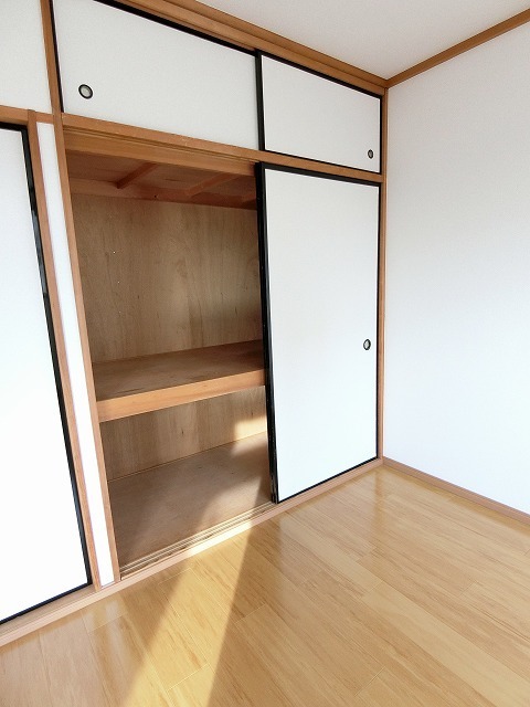 収納　図面と現状に相違がある場合には現状を優先