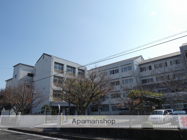中学校　大洲中学校（中学校）まで1055m