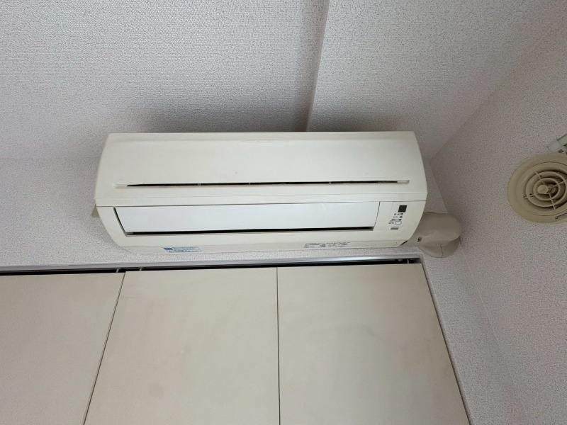 その他設備　エアコンもあり暑い夏もこれで快適ですよ～