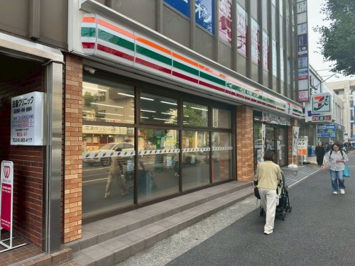 コンビニ　セブン-イレブン 横浜青葉台駅前店（コンビニ）まで2095m