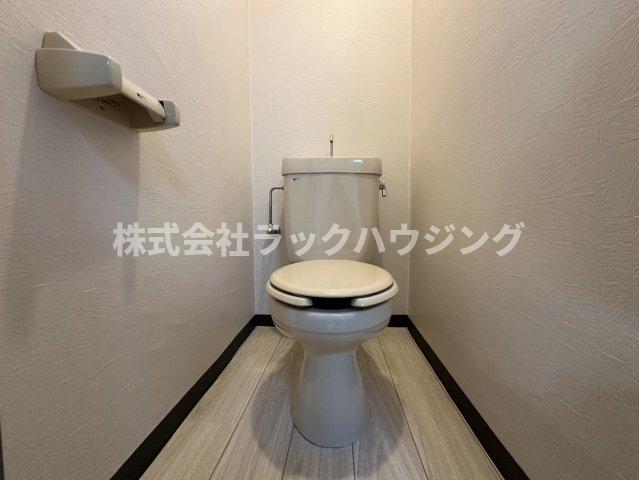 トイレ　【お部屋さがしはラックハウジングにお問合せ下さいませ♪】