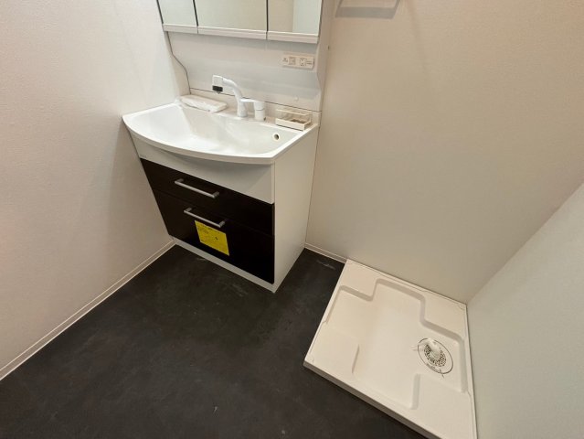 洗面設備　詳細は、RISUMO江坂本店→06 6155-7137まで♪