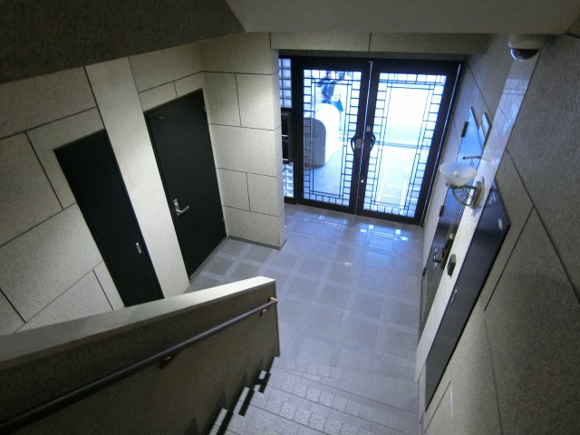 エントランス　詳細は、RISUMO江坂本店→06-6155-7137まで♪