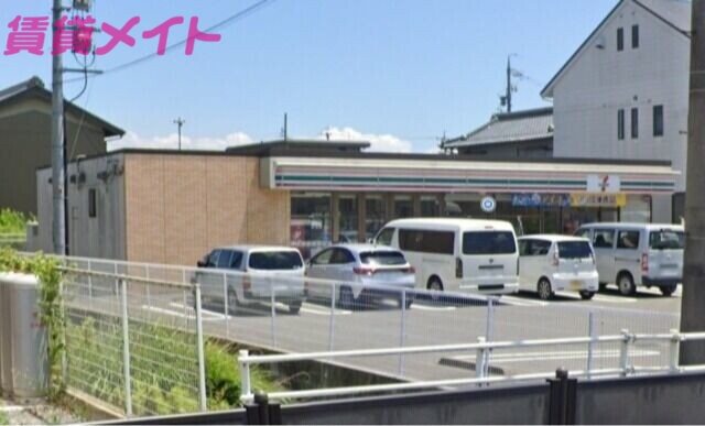 コンビニ　セブンイレブン桑名多度町香取店（コンビニ）まで233m
