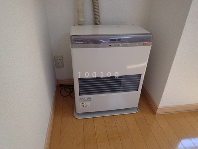 その他設備　冬はあったか灯油ストーブ★