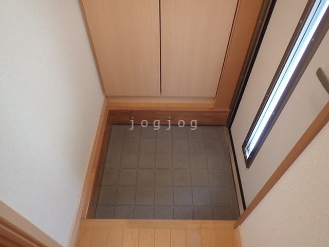 玄関　こちらは玄関です★