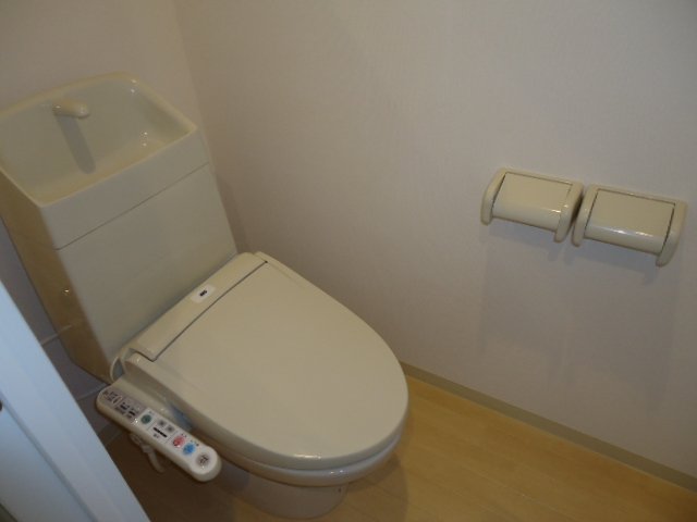 トイレ　シャワー付トイレ