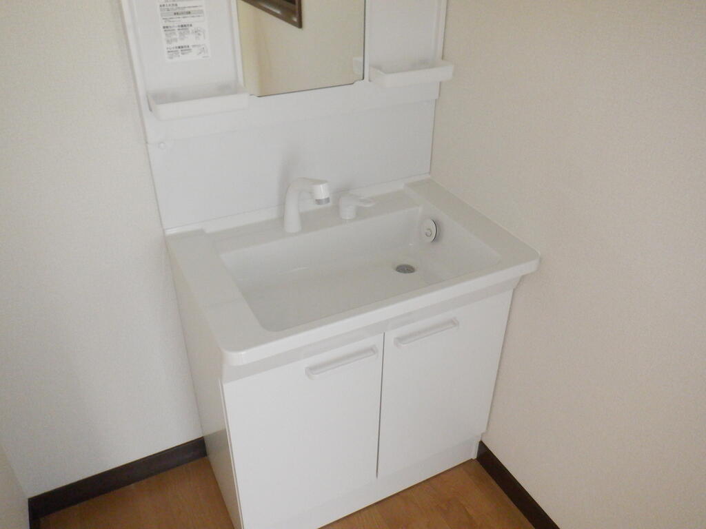 西尾貸家の内装写真