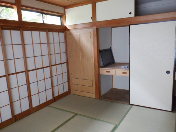 西尾貸家の内装写真