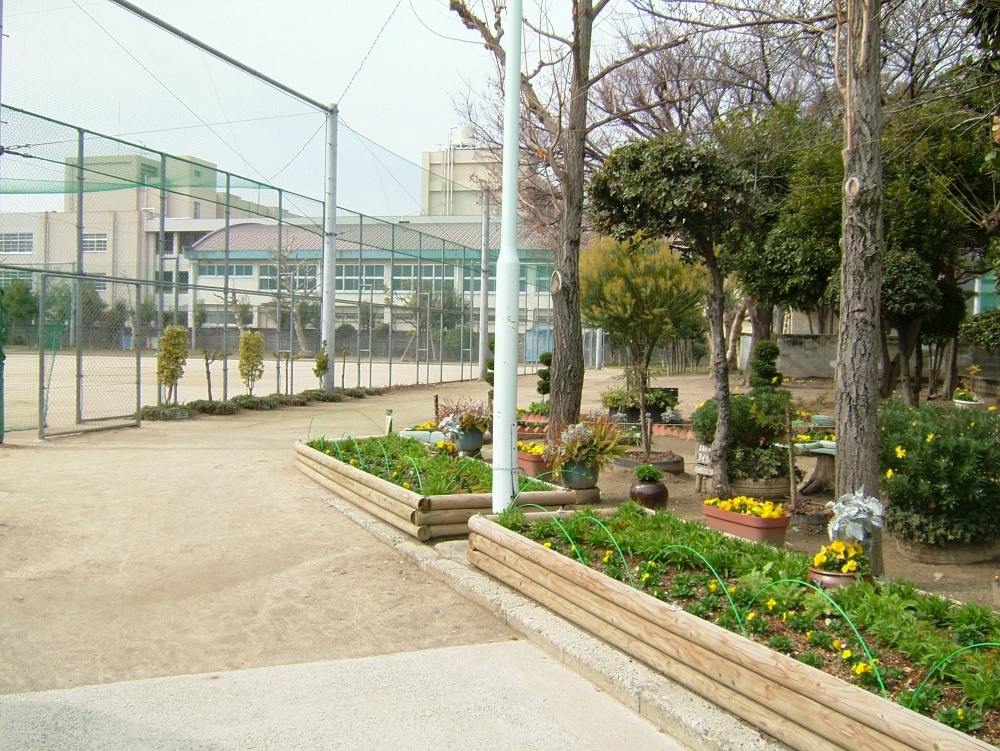 公園　高田公園（公園）まで153m