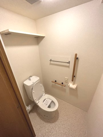 トイレ　◇他号室写真◇