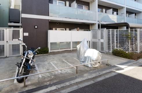 その他　バイク置き場