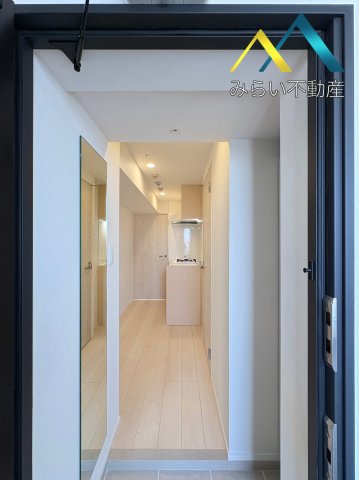 玄関　自社撮影写真