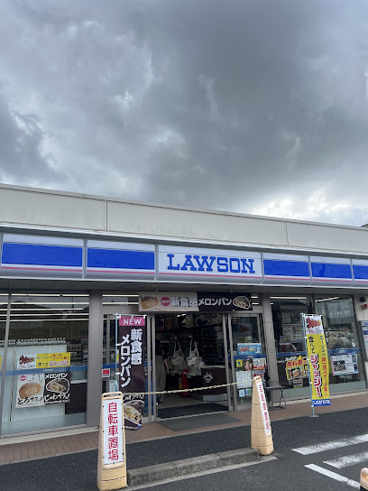 コンビニ　ローソン 中川馬手町一丁目店（コンビニ）まで717m