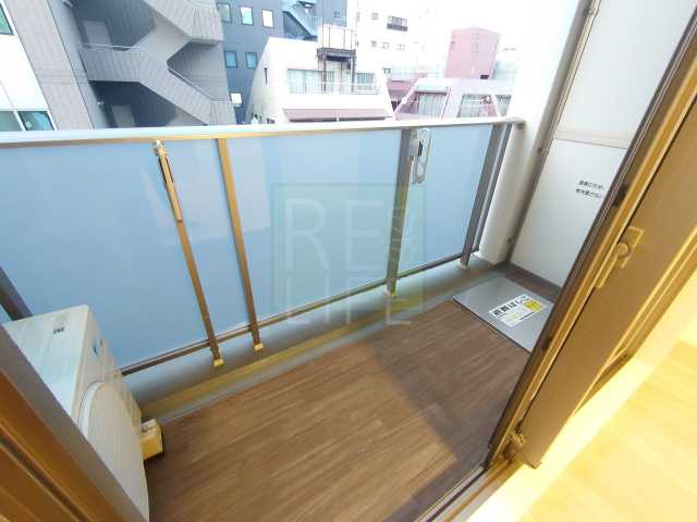 バルコニー　CASA EST CORTA