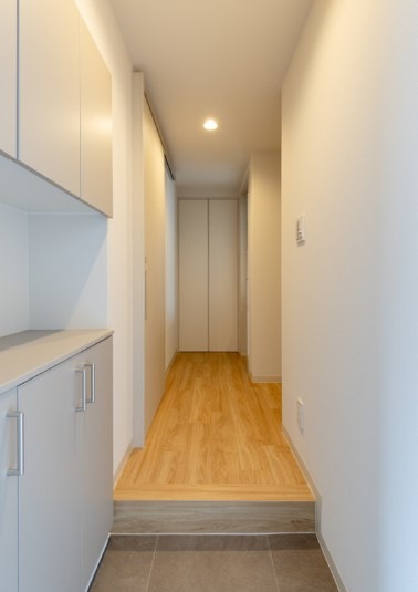 玄関　玄関から見たお部屋♪