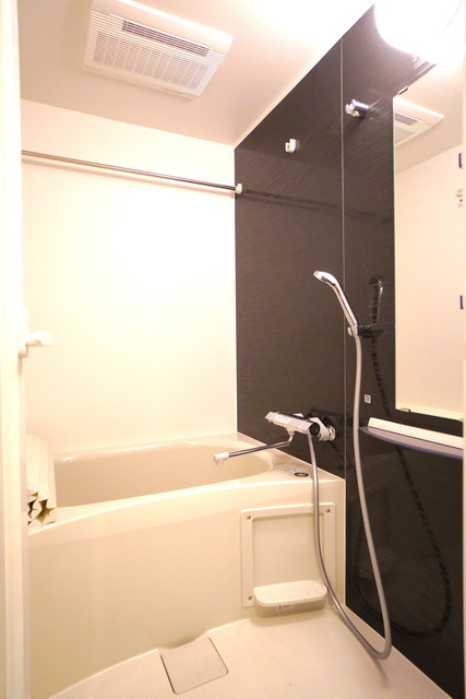 バス・シャワールーム　※写真は同タイプ住戸です。