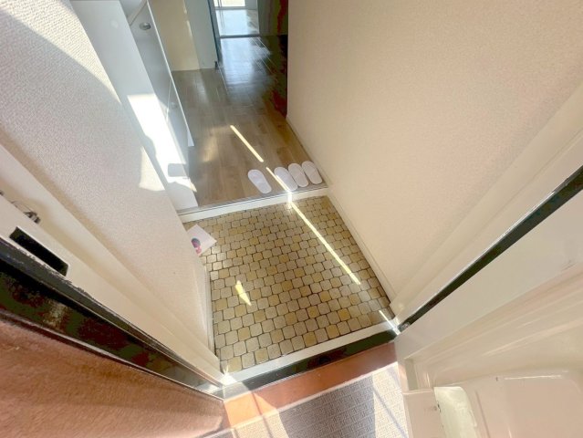 玄関　素敵な玄関は毎朝あなたを元気に送りだしてくれますよ。