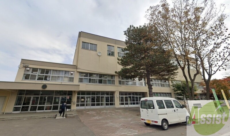 中学校　札幌市立幌東中学校（中学校）まで419m