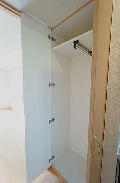 収納　（別タイプ参考写真）ルーブル小竹向原弐番館　板橋区小茂根2