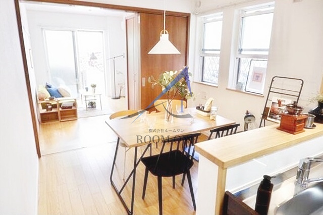 居室・リビング　洋室のお部屋です。