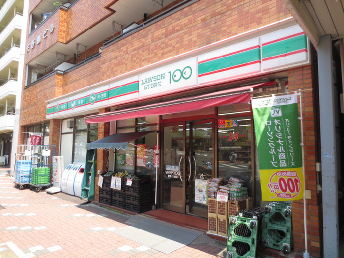 コンビニ　ローソンストア100（コンビニ）まで214m