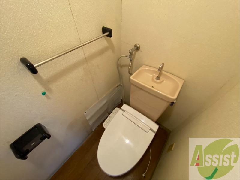 トイレ　トイレです。ウォシュレット付を探している方、おすすめです！