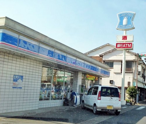コンビニ　ローソン 東松山箭弓町店（コンビニ）まで230m
