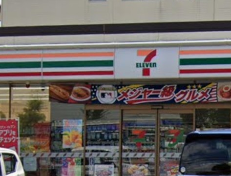 コンビニ　セブン-イレブン 横浜港南台９丁目店（コンビニ）まで73m
