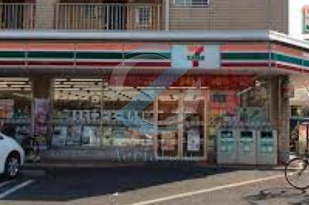 コンビニ　セブンイレブン南葛西4丁目店（コンビニ）まで110m
