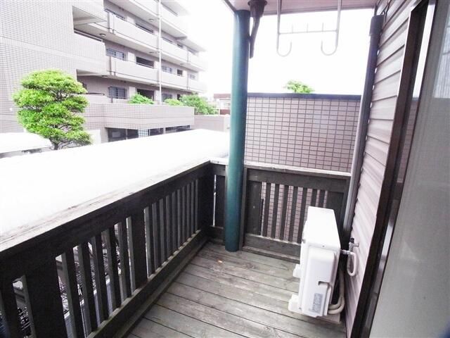 バルコニー　グリムコート　板橋区赤塚４