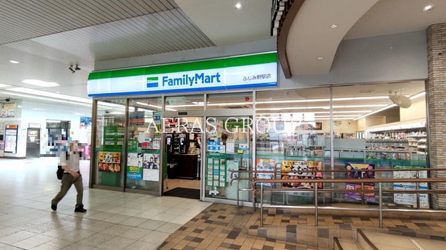 コンビニ　ファミリーマート ふじみ野駅店（コンビニ）まで377m