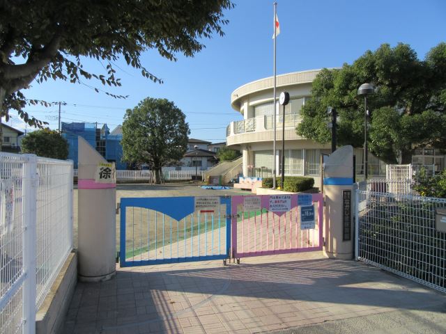 幼稚園・保育園　中島保育園（幼稚園・保育園）まで800m