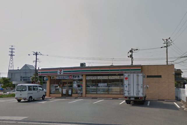 コンビニ　セブンイレブン 筑紫野岡田店（コンビニ）まで787m