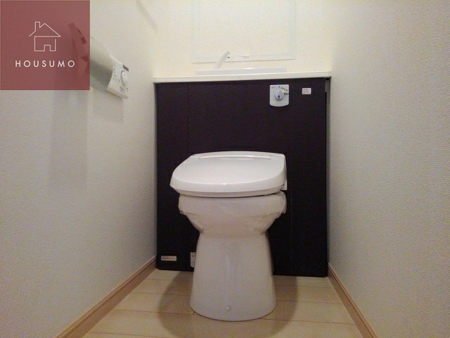 トイレ　清潔感のあるトイレです