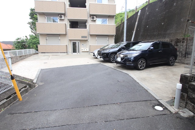 駐車場　空き要確認
