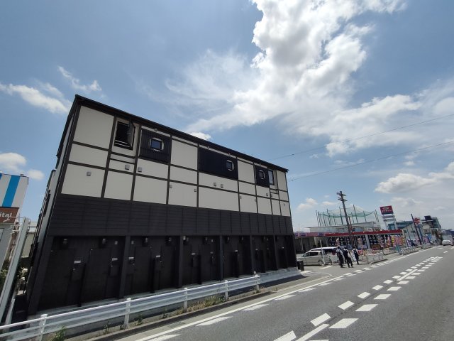 建物外観　★IHコンロ★追焚★エアコン★宅配ボックス★温水洗浄便座★