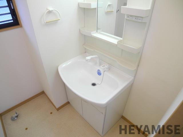 洗面設備　※同物件の反転タイプのお部屋の写真です※